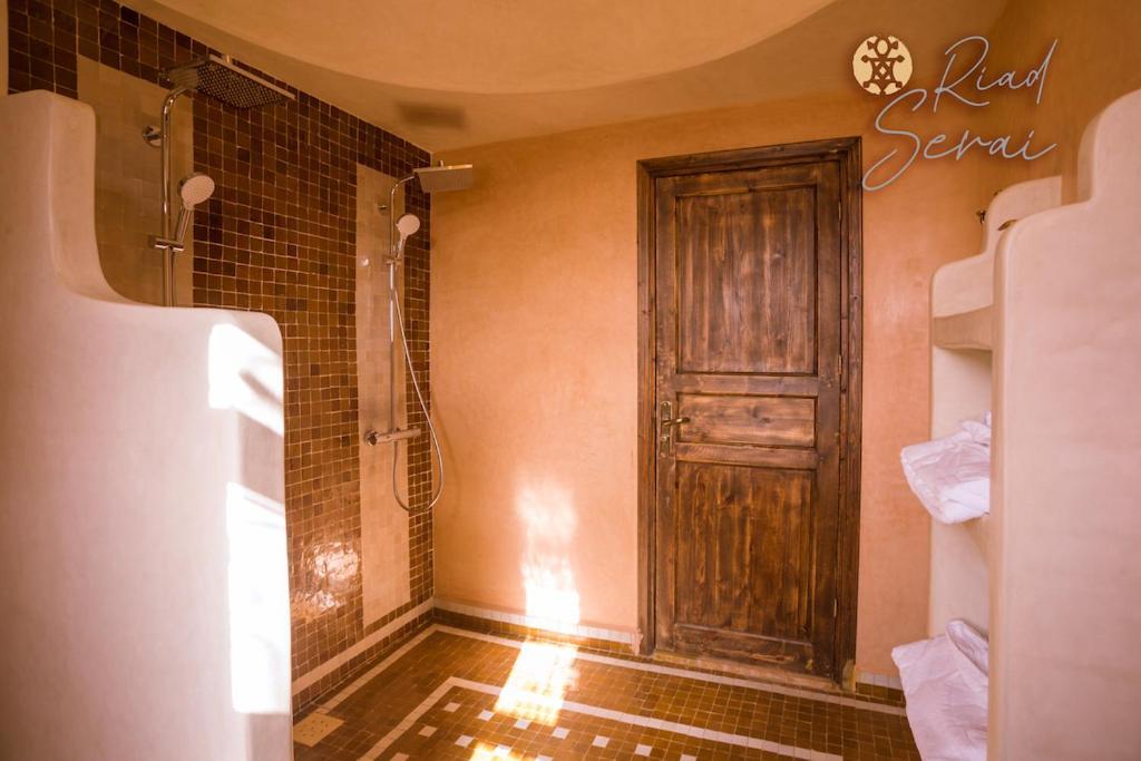 Riad Serai Merzouga Bagian luar foto